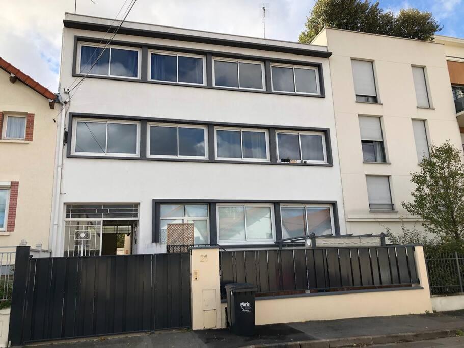 Escale-Marne Fr - 102 - Free Parking - Free Luggage Storage - All Equipped - Linen Included - Washing Machine - 10Mn Walk Metro 8 - Rer A - Panoramic View - From 1 To 4 Guests Maisons-Alfort Bagian luar foto