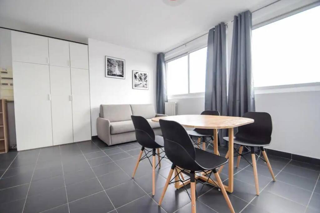 Escale-Marne Fr - 102 - Free Parking - Free Luggage Storage - All Equipped - Linen Included - Washing Machine - 10Mn Walk Metro 8 - Rer A - Panoramic View - From 1 To 4 Guests Maisons-Alfort Bagian luar foto