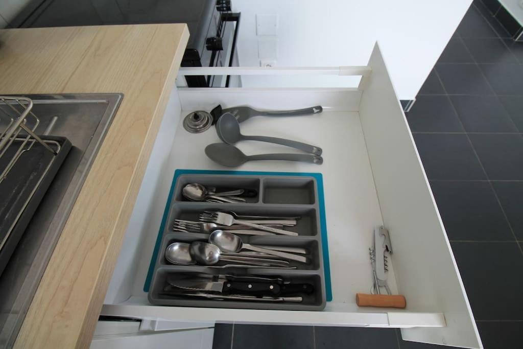 Escale-Marne Fr - 102 - Free Parking - Free Luggage Storage - All Equipped - Linen Included - Washing Machine - 10Mn Walk Metro 8 - Rer A - Panoramic View - From 1 To 4 Guests Maisons-Alfort Bagian luar foto