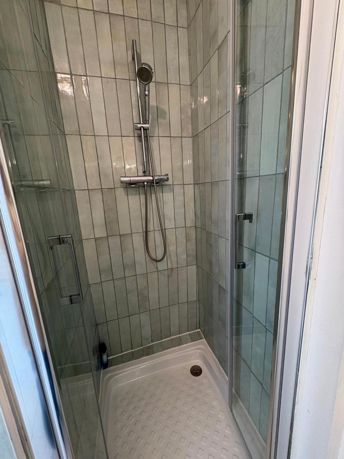 Escale-Marne Fr - 102 - Free Parking - Free Luggage Storage - All Equipped - Linen Included - Washing Machine - 10Mn Walk Metro 8 - Rer A - Panoramic View - From 1 To 4 Guests Maisons-Alfort Bagian luar foto